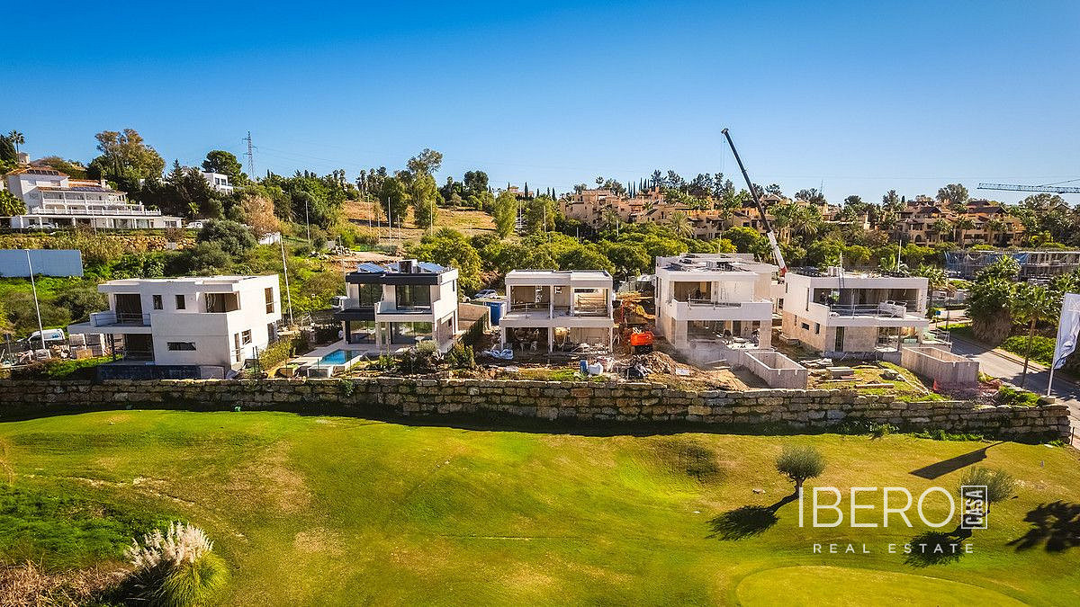 Prodej domu 254 m² s pozemkem 419 m²