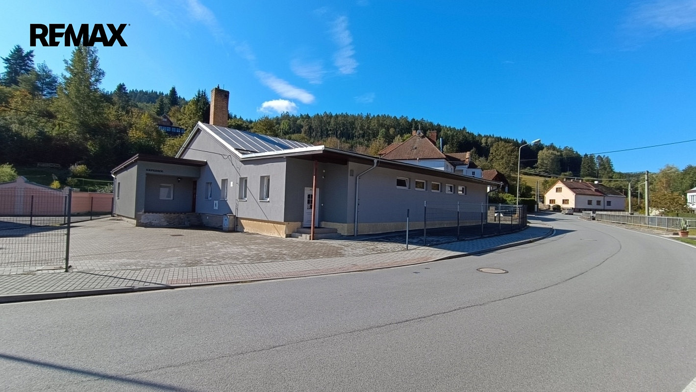 Pronájem obchodních prostor 238 m² — photo 2