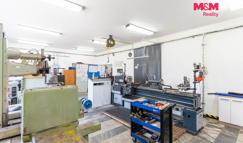 Prodej obchodních prostor 170 m², Roštín – náhled fotky 8