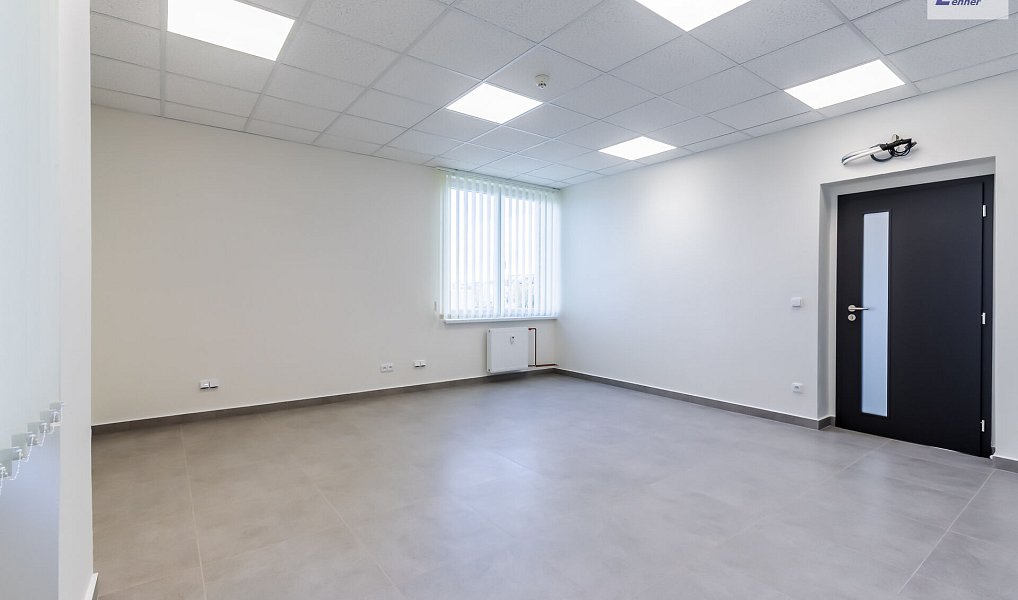 Pronájem kanceláře 160 m², Příbram – náhled fotky 8
