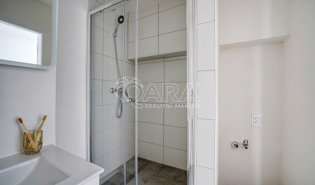 Prodej bytu 3+1 90 m², Vimperk – náhled fotky 7