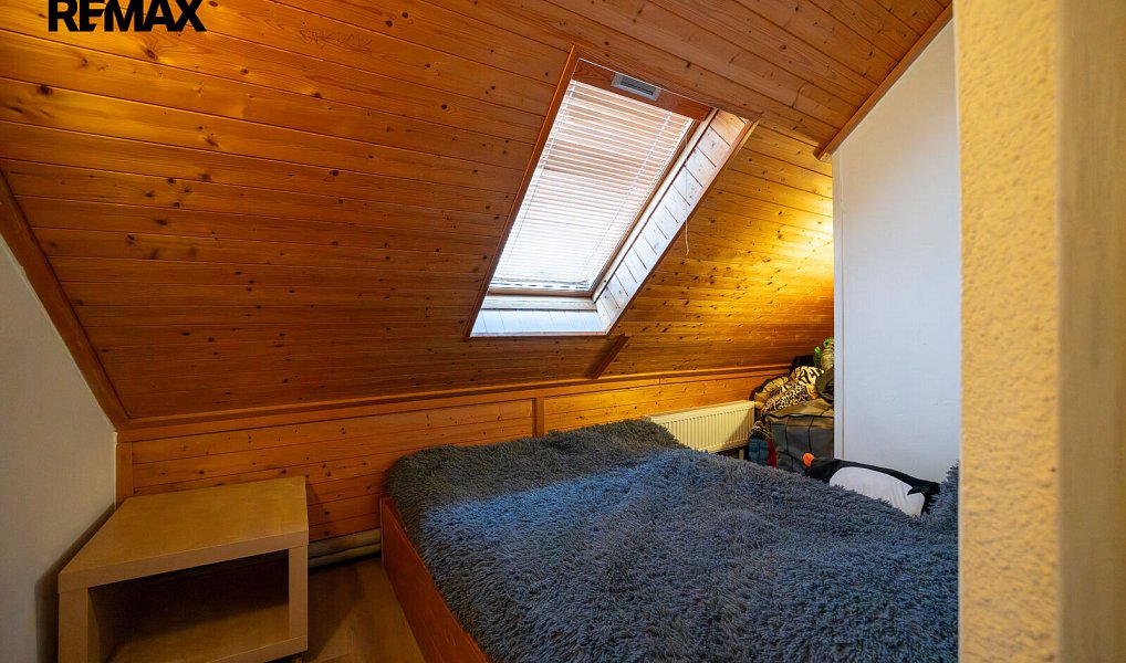 Prodej domu 259 m² s pozemkem 812 m², Jaroměř – náhled fotky 4