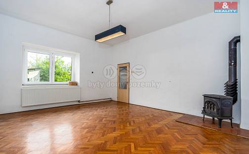 Prodej domu 150 m² s pozemkem 870 m², Kněžičky, okres Nymburk