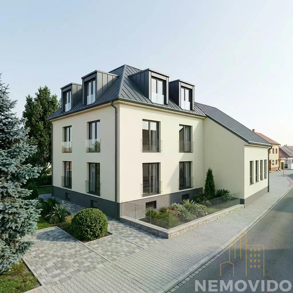 Prodej domu 243 m² s pozemkem 289 m²