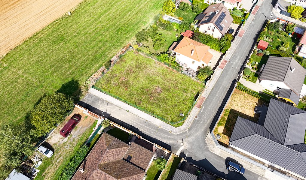 Prodej stavebního pozemku 658 m², Kozojedy – náhled fotky 4