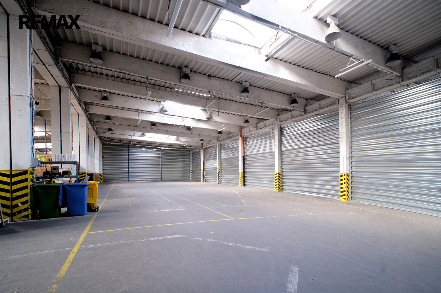 Pronájem skladovacích prostor 300 m² — photo 4