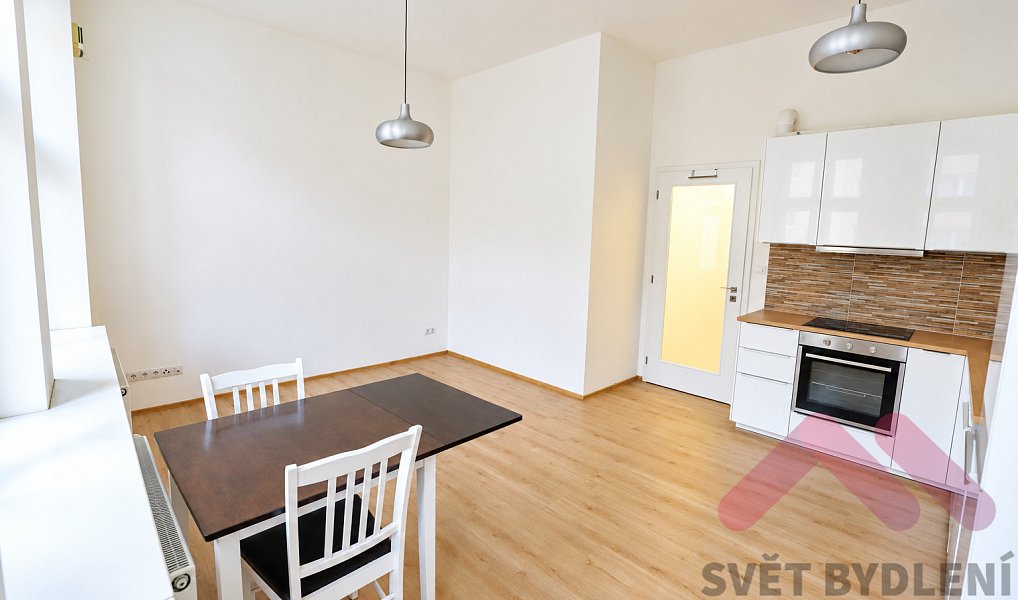 Pronájem bytu 2+kk 45 m², Praha – náhled fotky 7