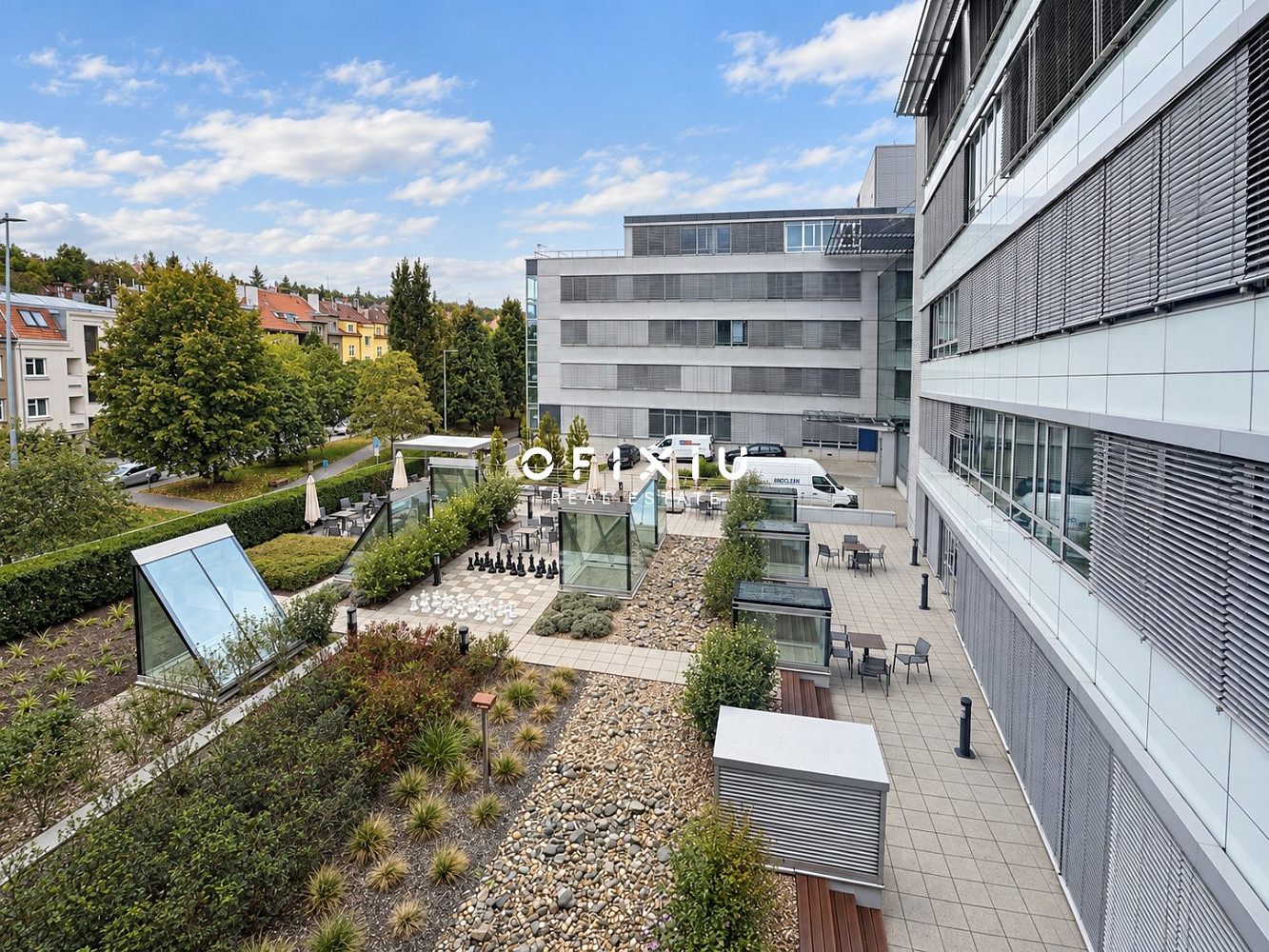 Pronájem kanceláře 1 626 m² – fotografie 3