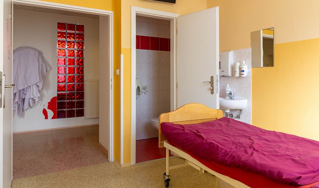 Prodej komerčního objektu (jiného typu) 950 m², Karlovy Vary – náhled fotky 9