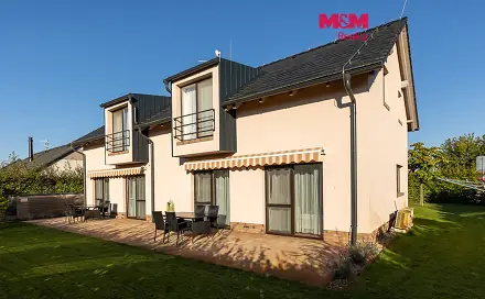 Prodej domu 122 m² s pozemkem 328 m², Dříteč, okres Pardubice