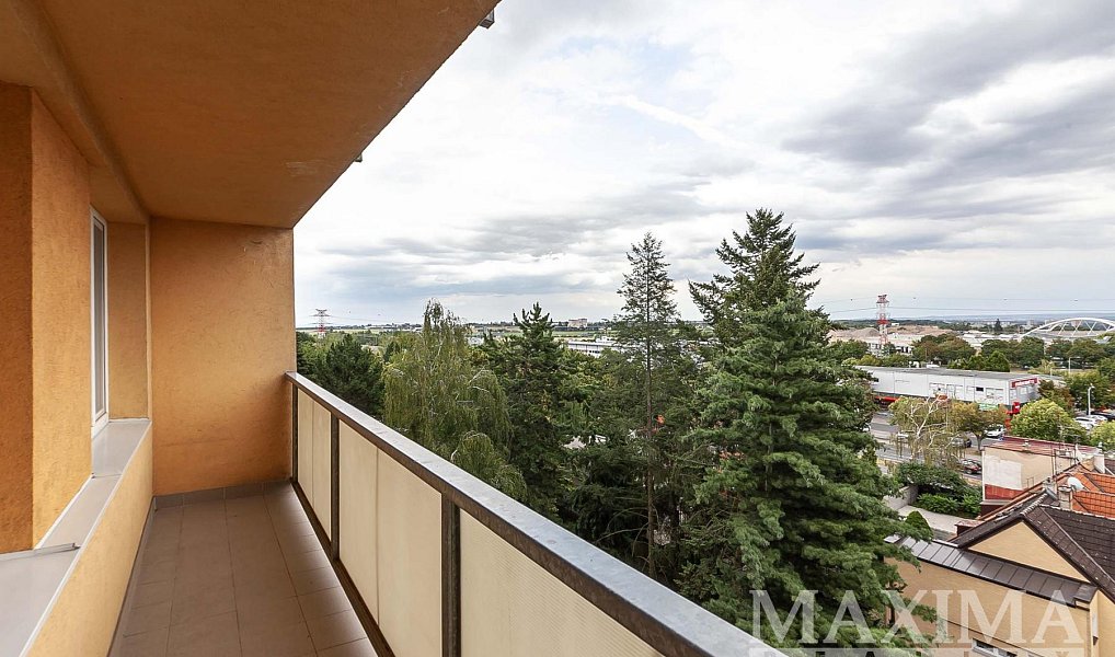 Prodej bytu 2+kk 46 m², Praha – náhled fotky 2