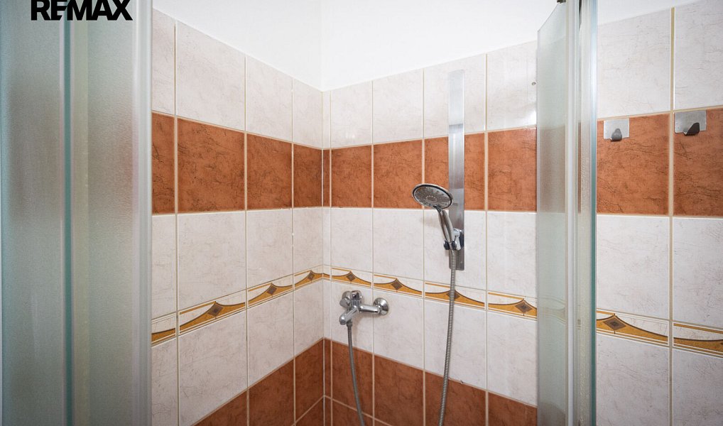 Prodej bytu 3+1 70 m², Hrušovany u Brna – náhled fotky 9