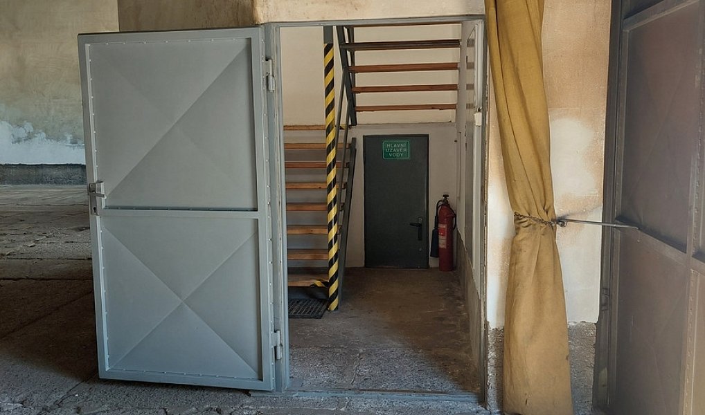 Pronájem výrobních prostor 273 m², Neurazy – náhled fotky 5