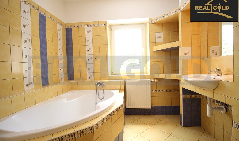 Prodej domu 280 m² s pozemkem 258 m², Bohušice – náhled fotky 15