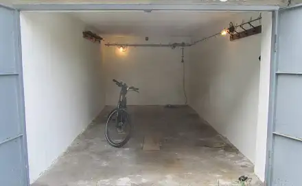 Prodej ostatní Garáž, 18m2, Hradec Králové, Nový Hradec Králové, Čajkovského, Hradec Králové - Nový Hradec Králové