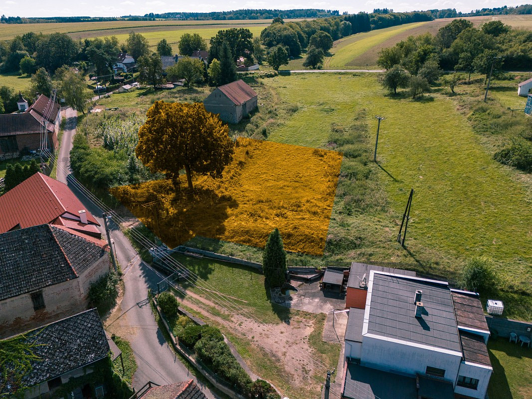 Prodej stavebního pozemku 1 091 m²