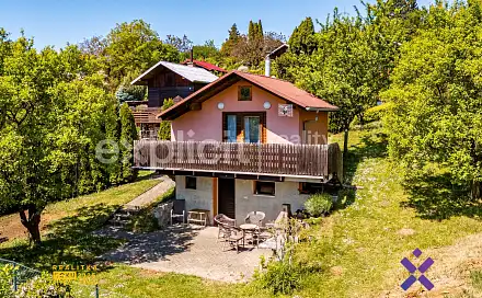 Prodej chaty/chalupy 38 m² s pozemkem 383 m², Zlín - Prštné