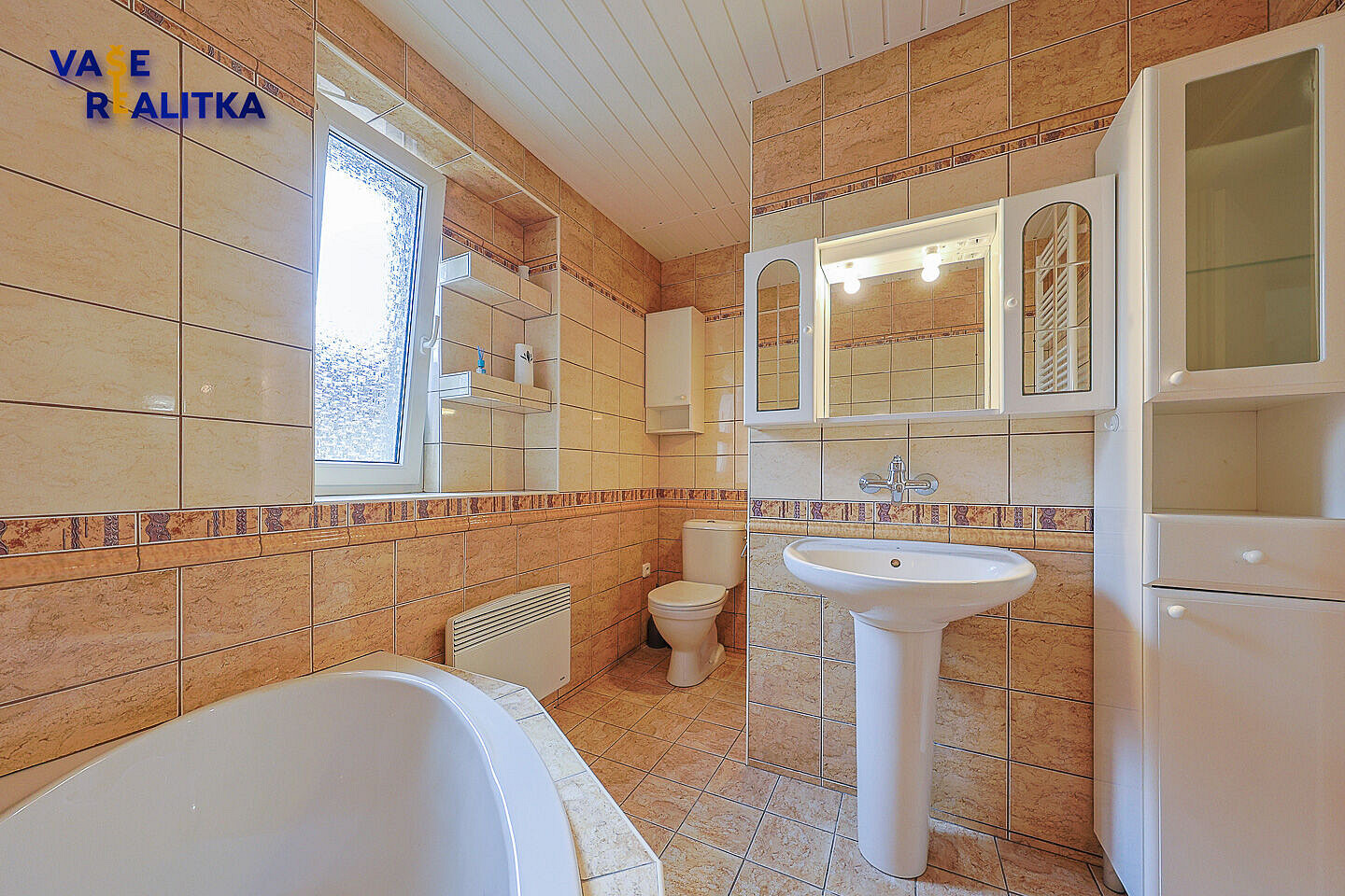 Prodej domu 95 m² s pozemkem 374 m² – fotografie 4