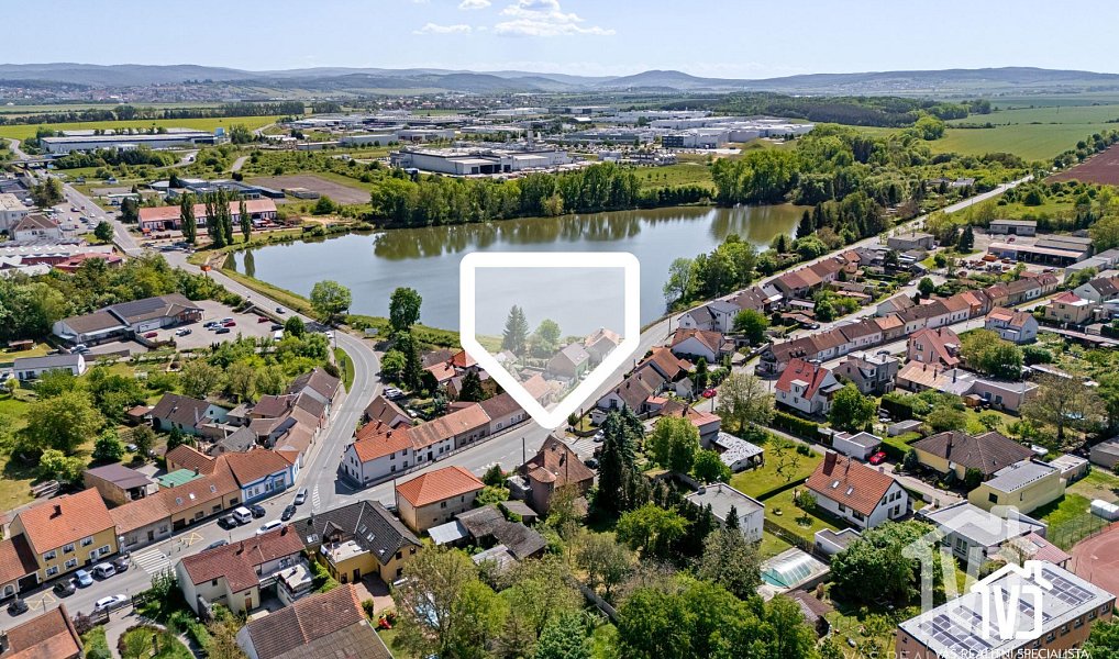 Prodej domu 270 m² s pozemkem 1 204 m², Žebrák – náhled fotky 26