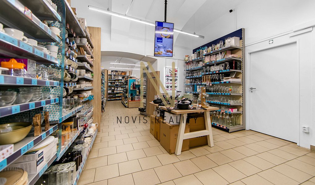 Pronájem obchodních prostor 125 m², Klatovy – náhled fotky 8