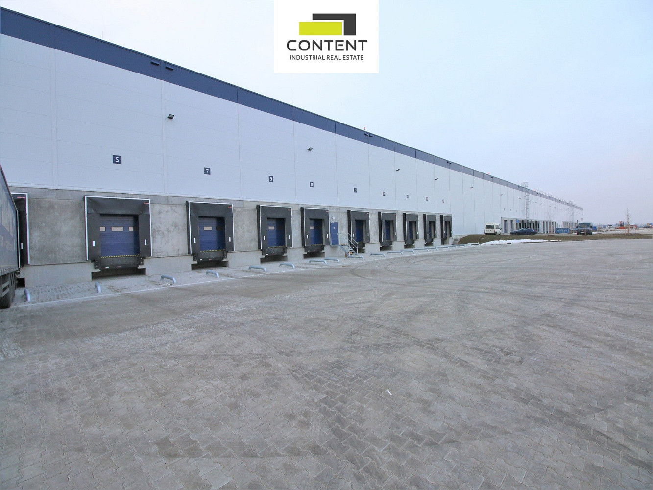 Pronájem skladovacích prostor 2 000 m² — photo 3