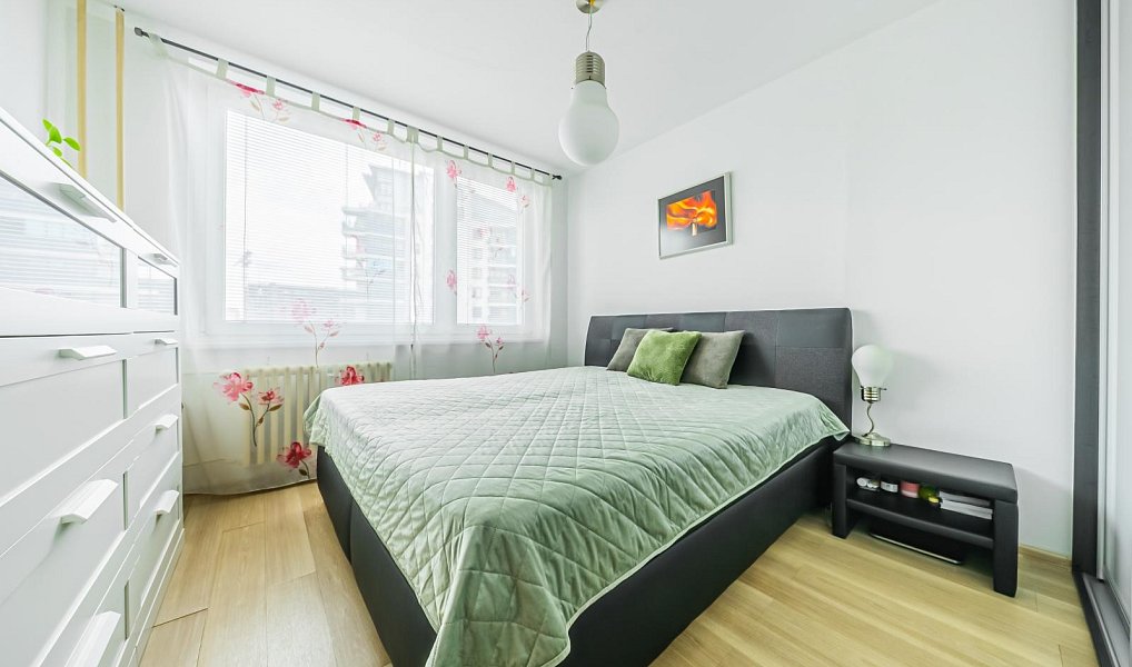 Prodej bytu 3+kk 73 m², Praha – náhled fotky 15