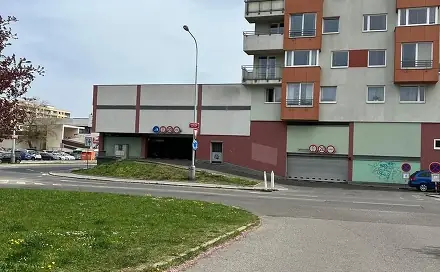 Prodej garáže o výměře 17m2, Hviezdoslavova, Praha 4 - Chodov