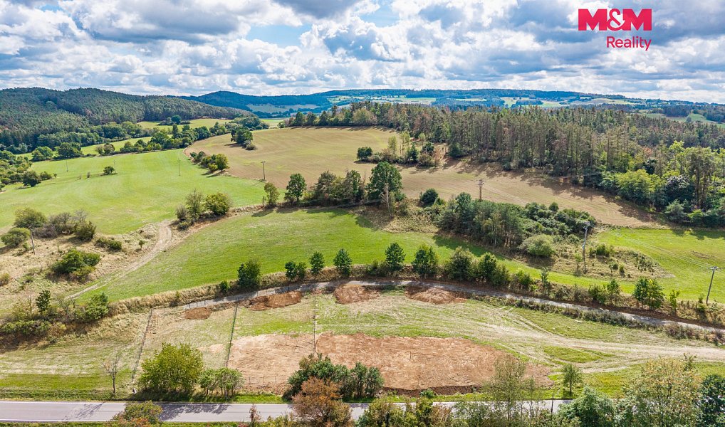 Prodej stavebního pozemku 1 041 m², Milešov – náhled fotky 14