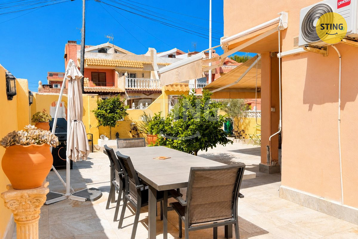 Piso – Torrevieja, Europa - Más