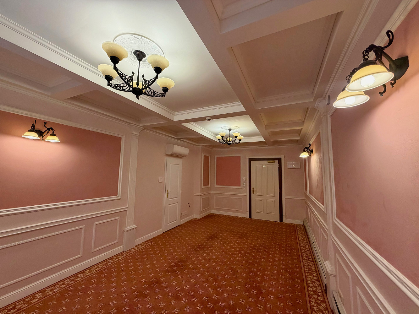 Prodej kanceláře 29 m² — photo 2