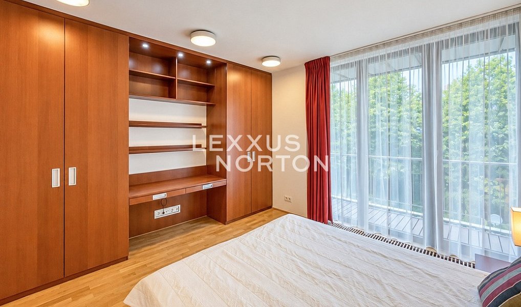 Pronájem bytu 2+kk 60 m², Praha – náhled fotky 11