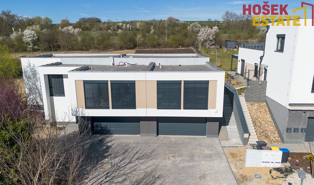 Prodej domu 197 m² s pozemkem 737 m², Holubice – náhled fotky 25