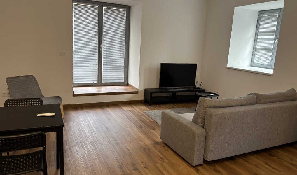 Pronájem bytu 1+kk 44 m², Slatiňany – náhled fotky 3
