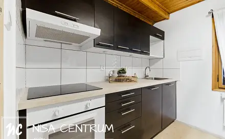 Prodej domu 220 m² s pozemkem 1 945 m², Hejnice, okres Liberec