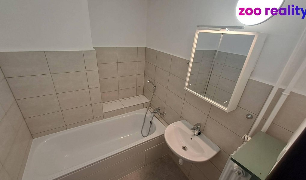 Pronájem bytu 2+1 64 m², České Budějovice – náhled fotky 10