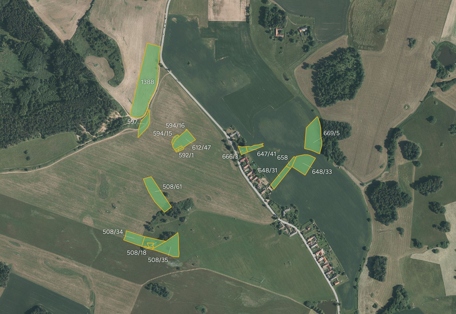 Prodej pole 14 942 m²
