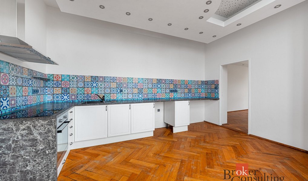 Prodej bytu 2+1 76 m², Liberec – náhled fotky 9