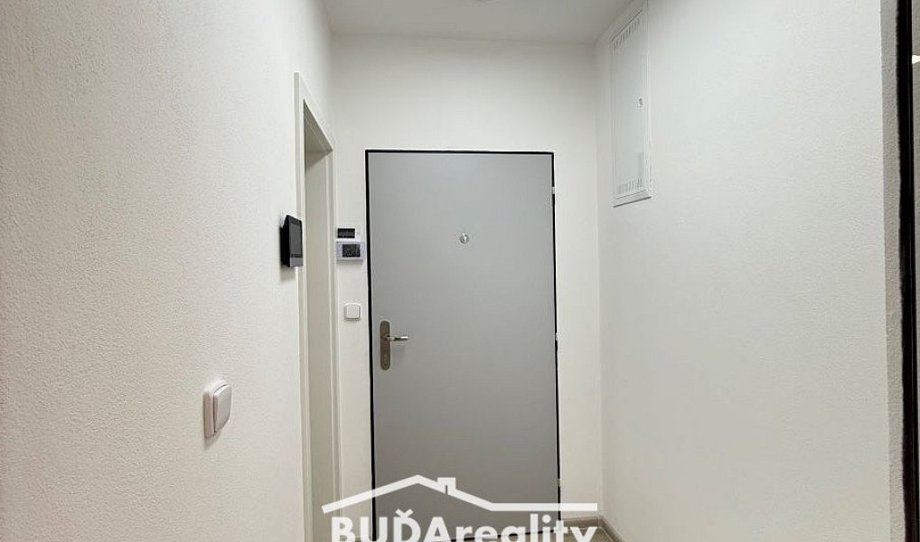 Pronájem bytu 2+kk 52 m², Zlín – náhled fotky 15