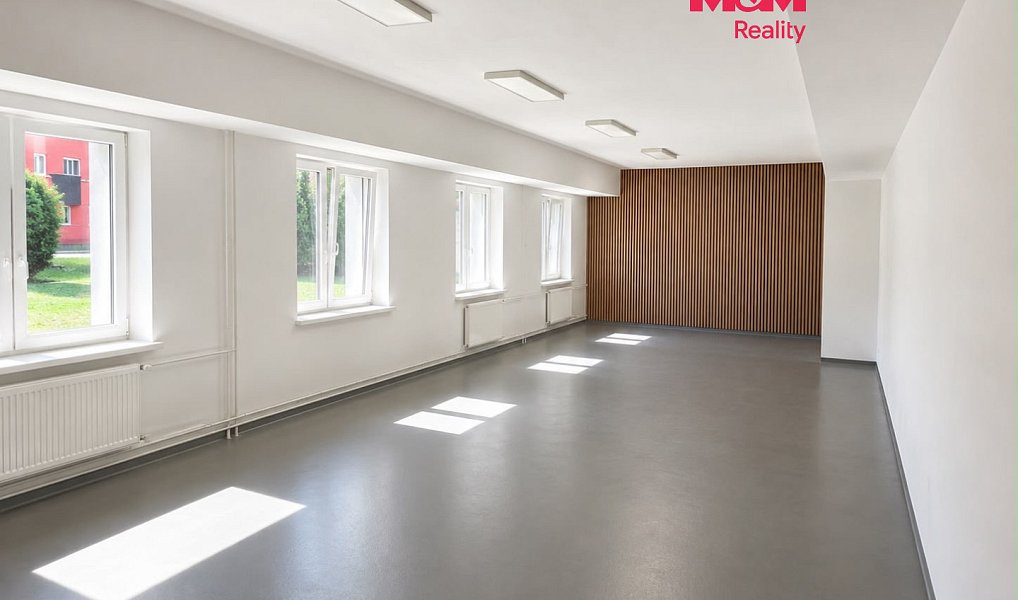 Pronájem obchodních prostor 181 m², Opava – fotka 1 z 8