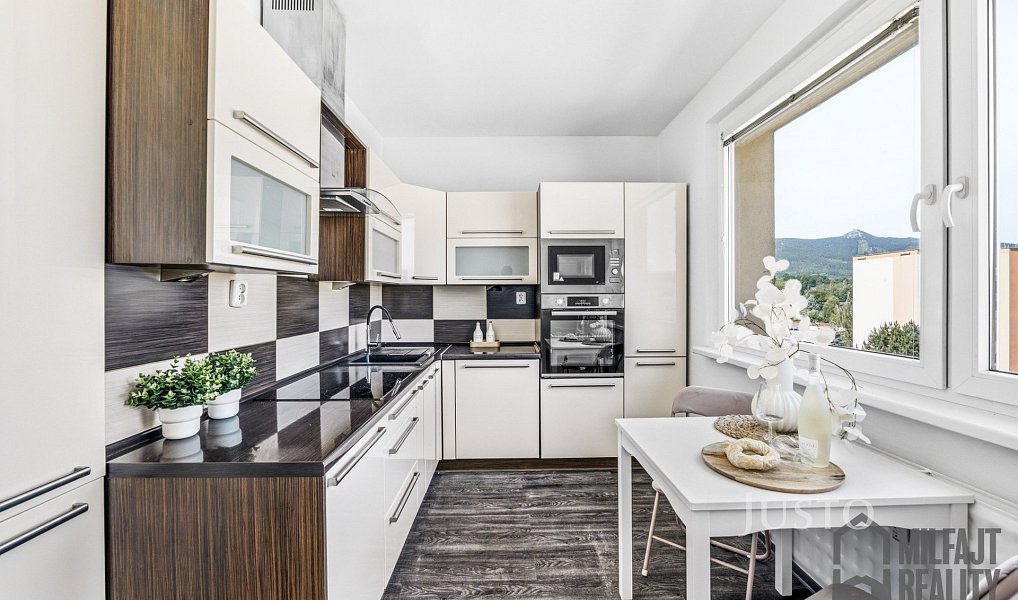 Prodej bytu 3+1 70 m², Liberec – náhled fotky 9