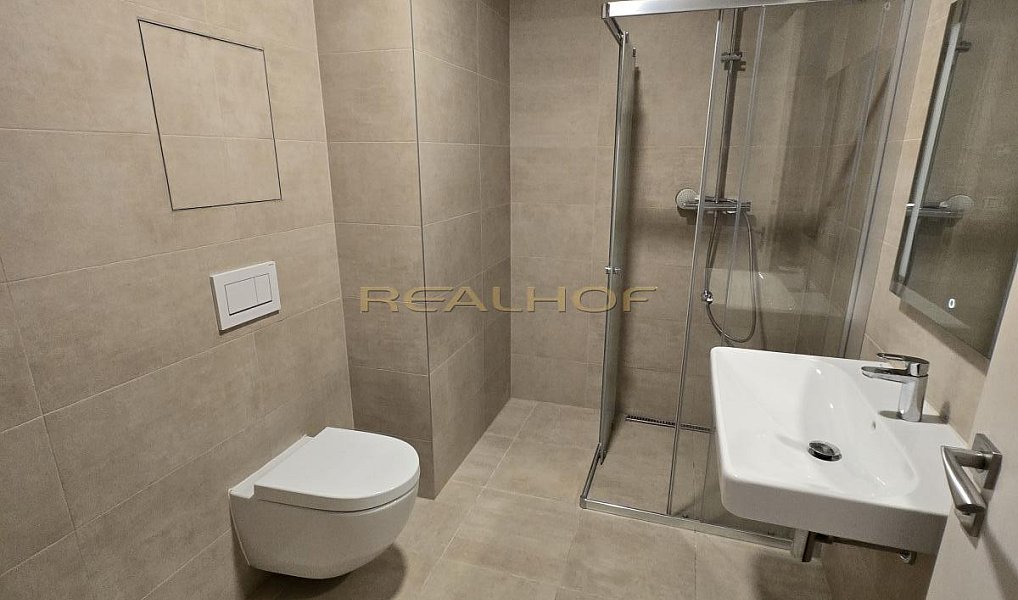 Pronájem bytu 1+kk 38 m², Brno – náhled fotky 3