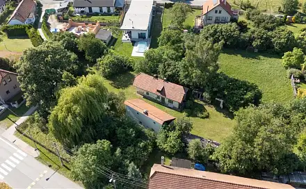 Prodej stavebního pozemku 1 432 m²