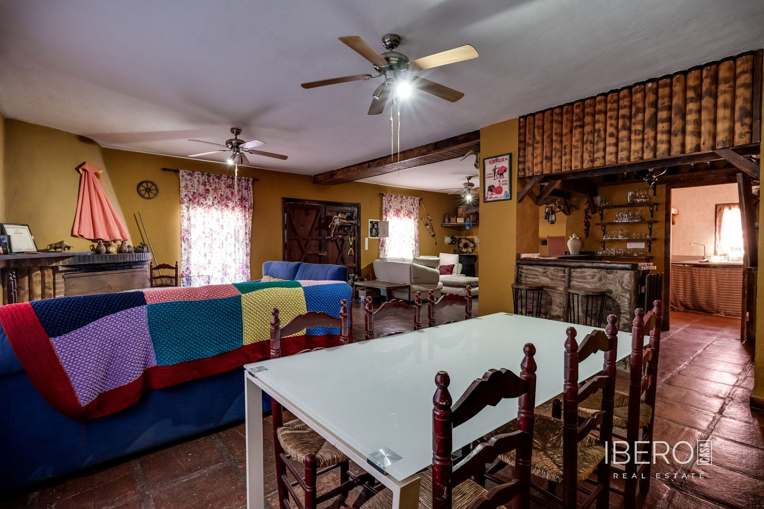 Prodej domu 283 m² s pozemkem 1 517 m² — photo 2