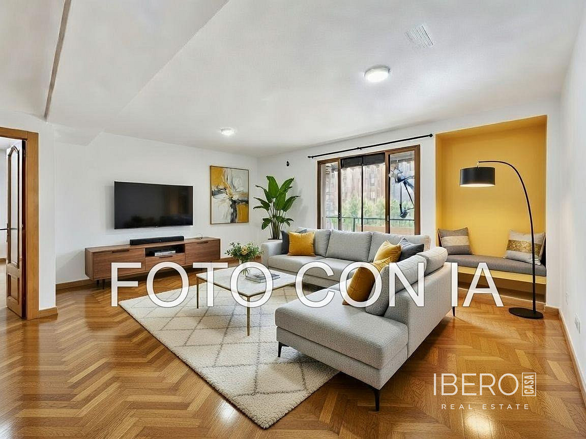Piso 5+kk – València, Ciutat Vella - Vista 2