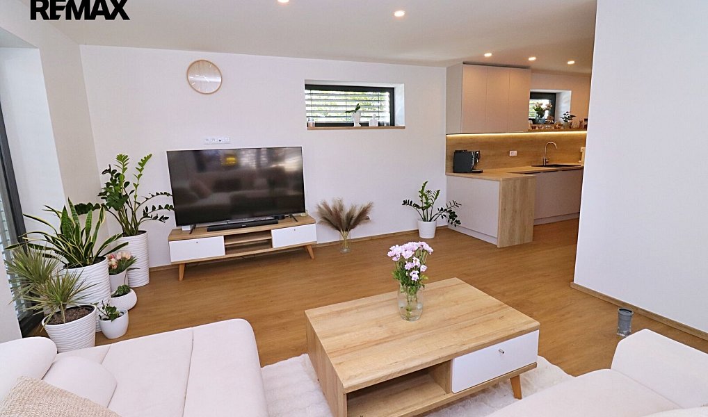 Prodej domu 131 m² s pozemkem 352 m², Holice – náhled fotky 5