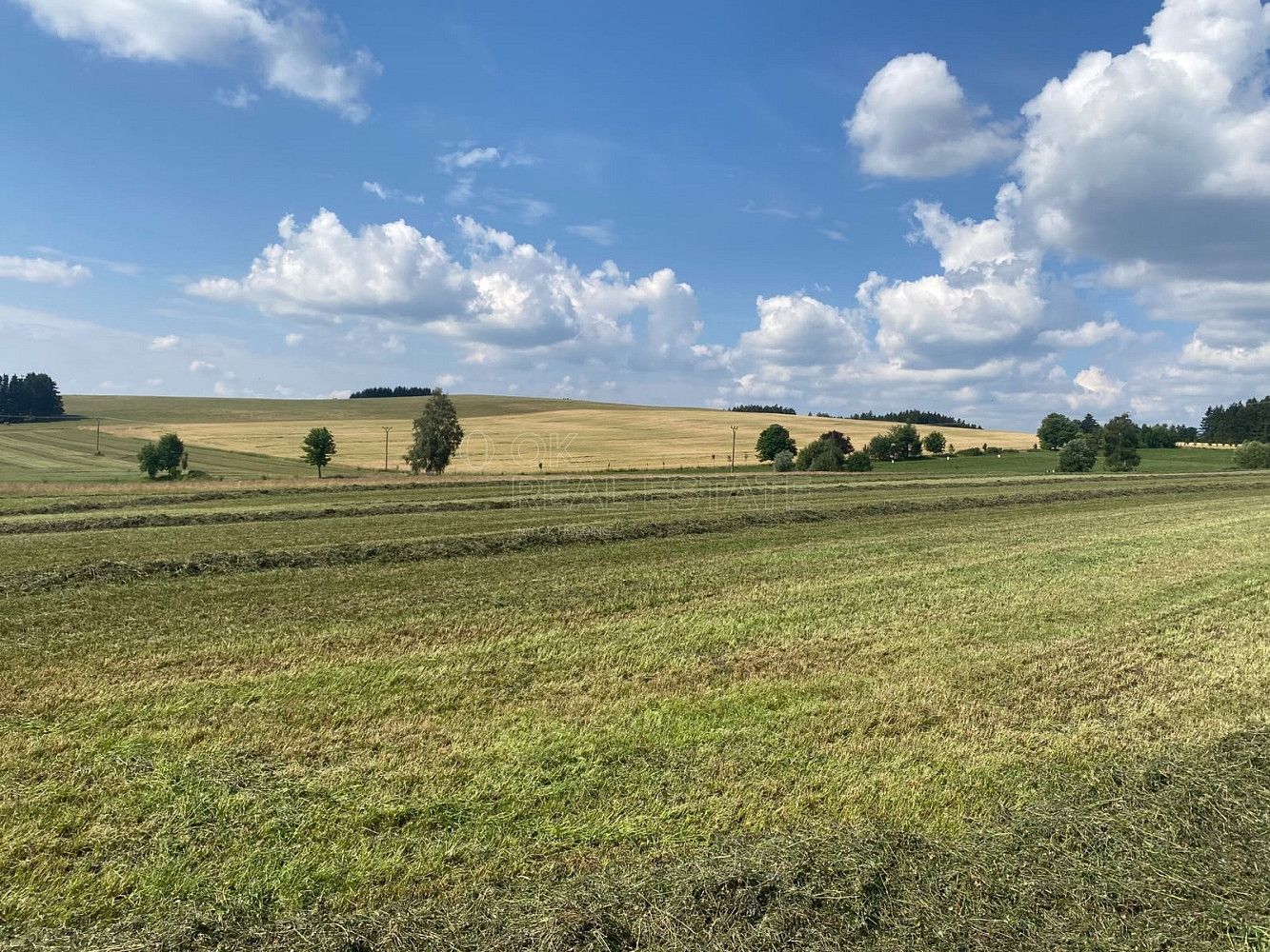 Prodej stavebního pozemku 1 049 m² – fotografie 5