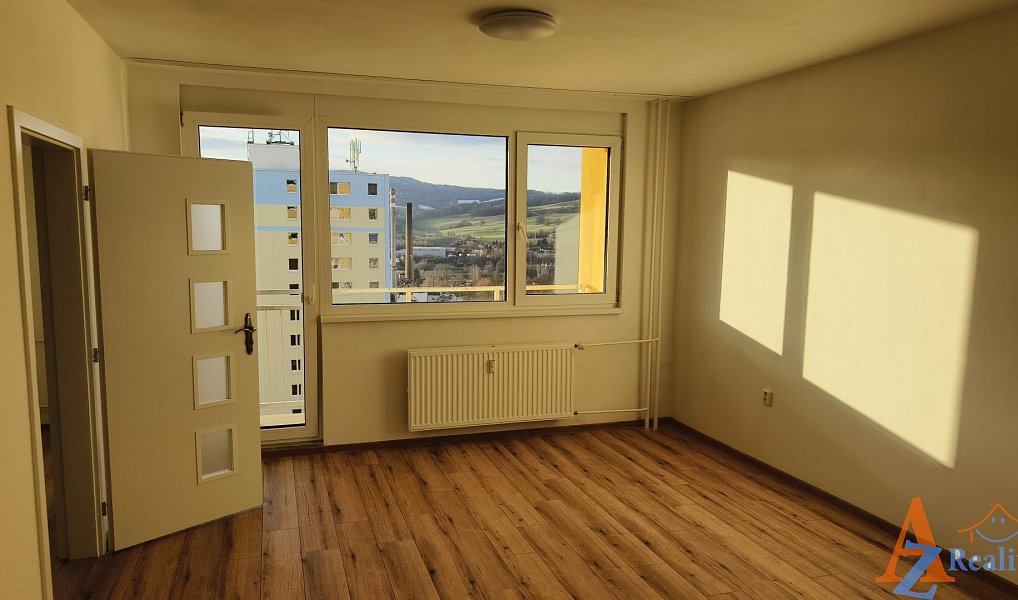 Pronájem bytu 3+1 80 m², Děčín – náhled fotky 2