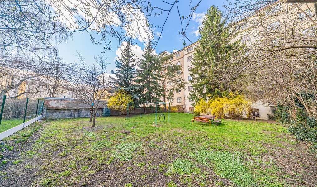 Prodej bytu 3+1 88 m², Praha – náhled fotky 19