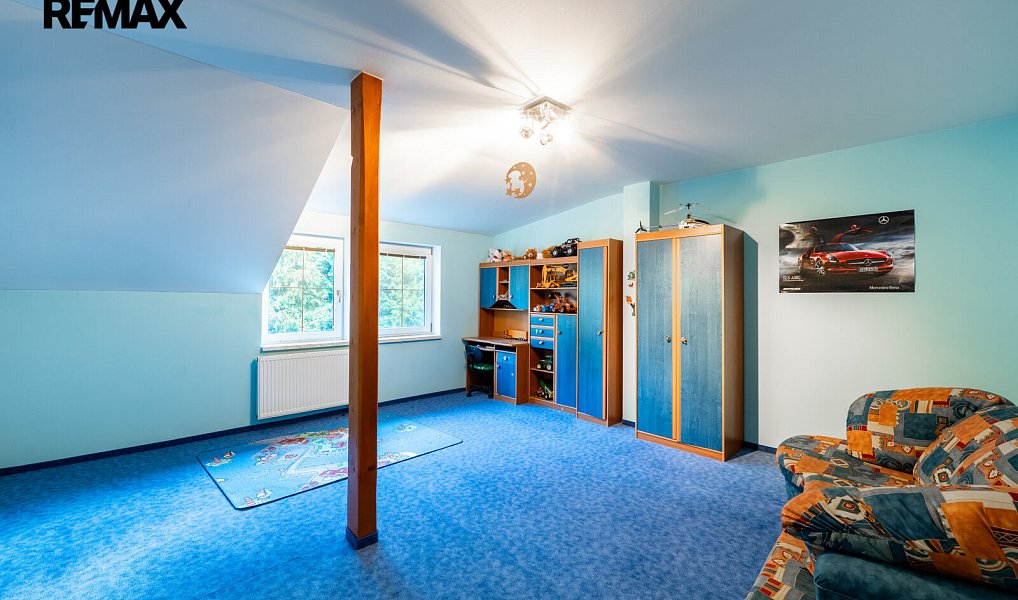 Prodej domu 220 m² s pozemkem 2 087 m², Hvozdec – náhled fotky 17