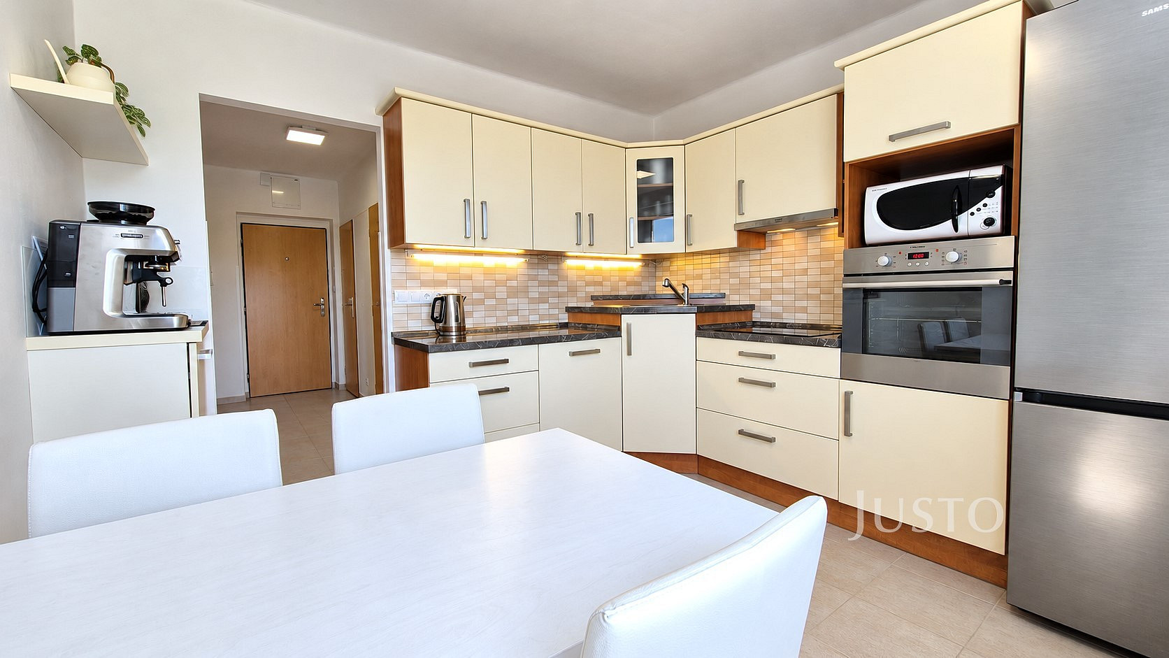 Prodej bytu 3+1 68 m²
